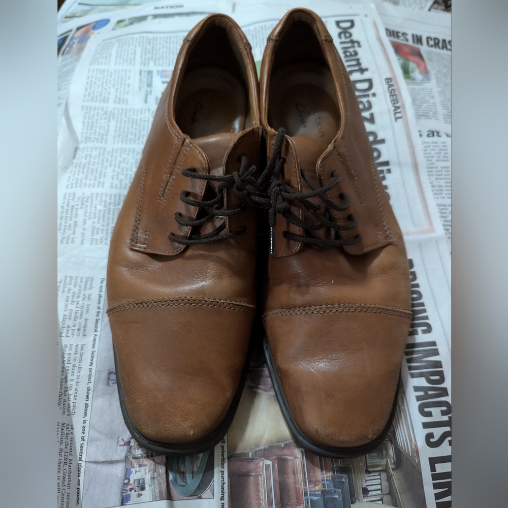 Clarks dress shoes